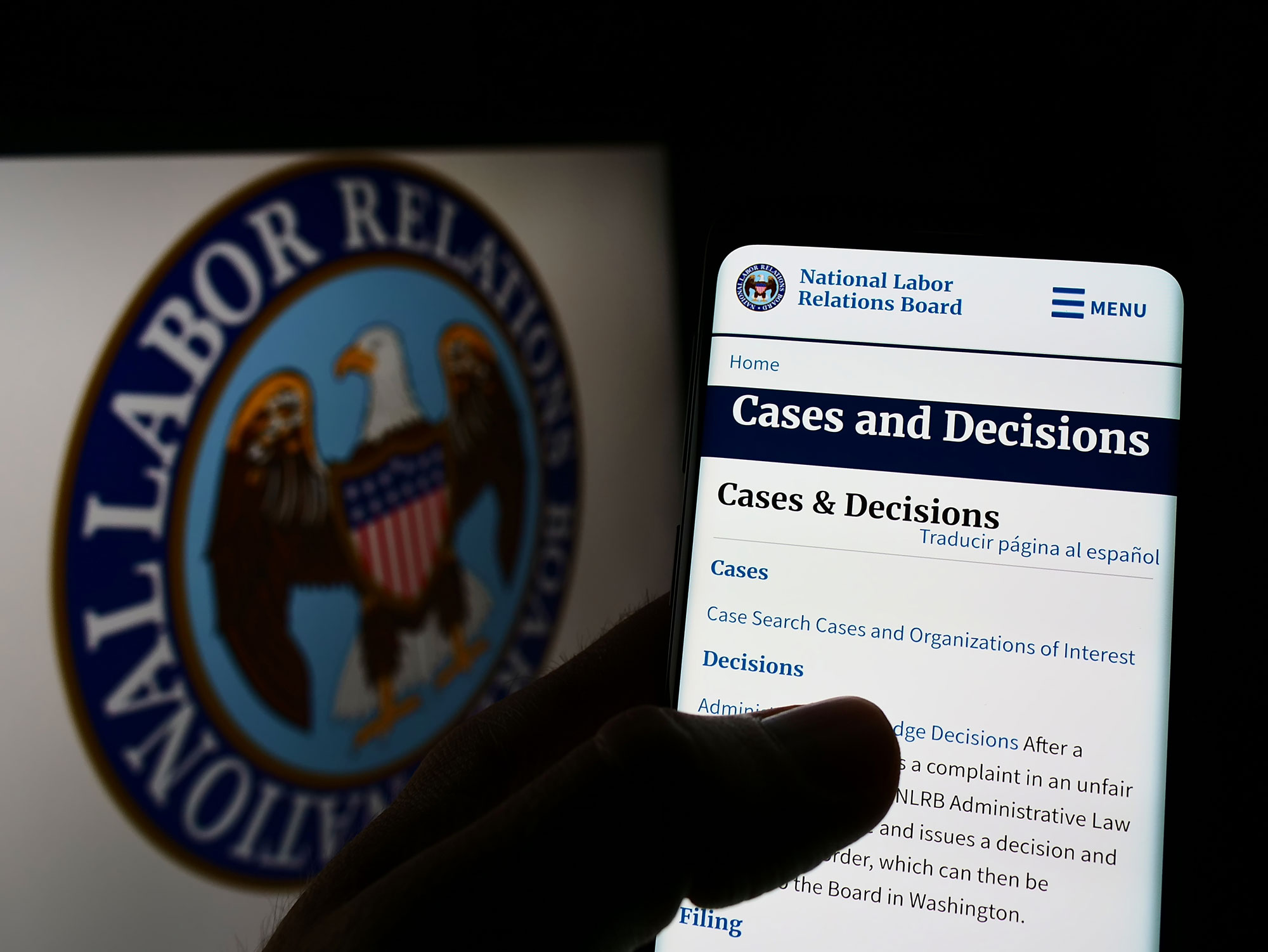 NLRB_sev_agrmts